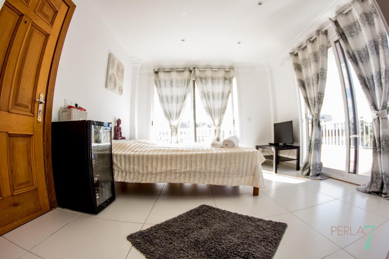 Perla Seven Apartments And Rooms Playa de Palma  Bagian luar foto